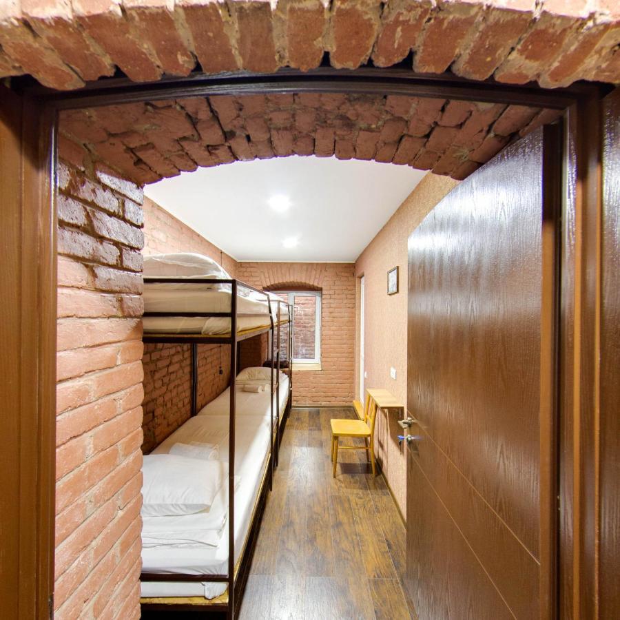 Hostel Pirosmani 트빌리시 외부 사진